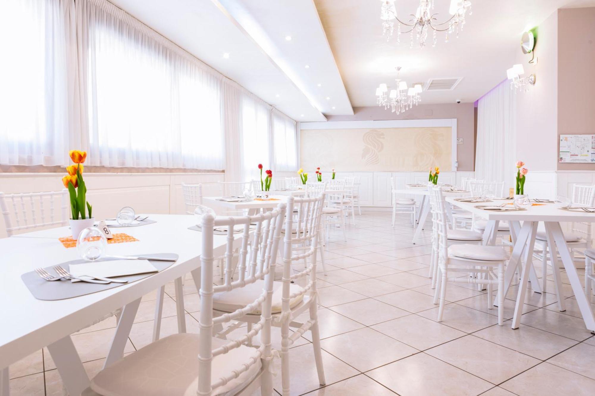 Hotel Leon - Ristorante Al Cavallino Rosso San Giovanni Rotondo Kültér fotó