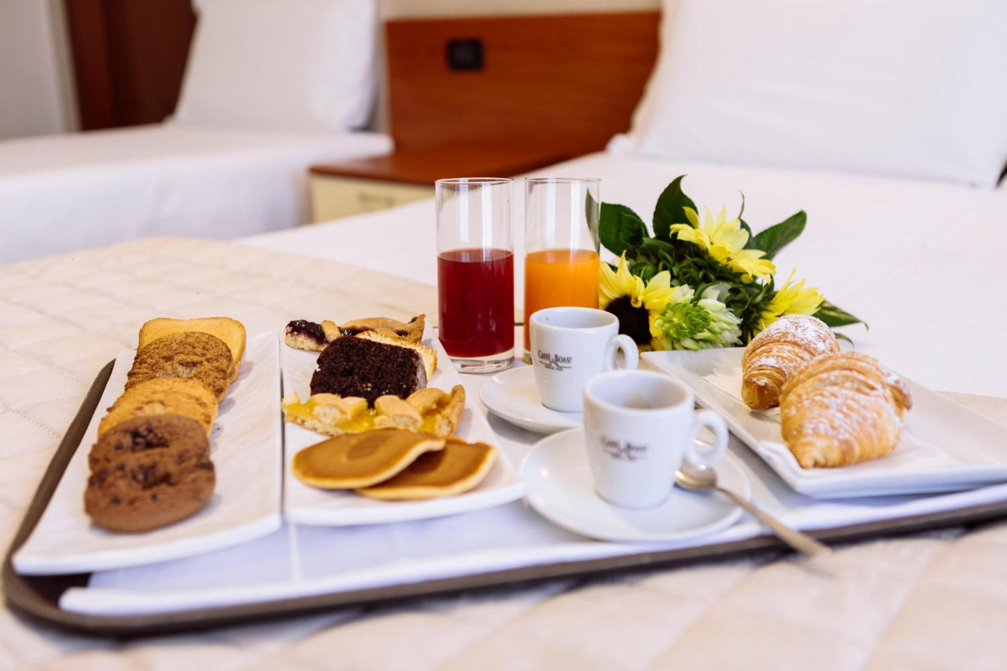 Hotel Leon - Ristorante Al Cavallino Rosso San Giovanni Rotondo Kültér fotó